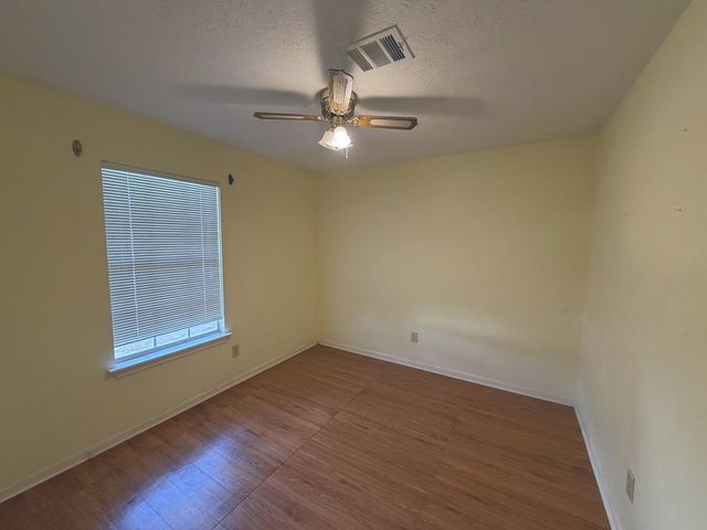14206 Orchard Farms Lane, Houston, TX 77062