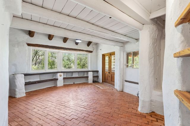 25 Paseo C De Baca, Santa Fe, NM 87507