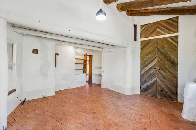25 Paseo C De Baca, Santa Fe, NM 87507