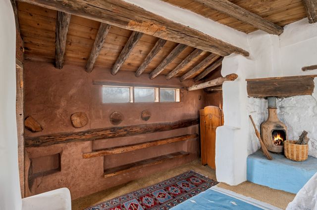 25 Paseo C De Baca, Santa Fe, NM 87507