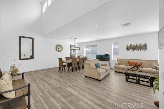 7292 Corona Valley, Eastvale, CA 92880