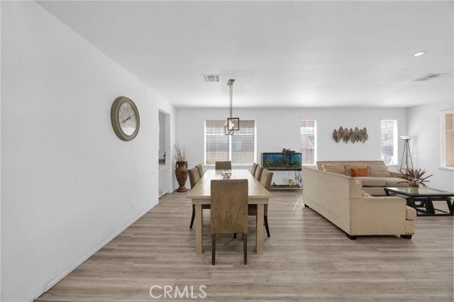 7292 Corona Valley, Eastvale, CA 92880