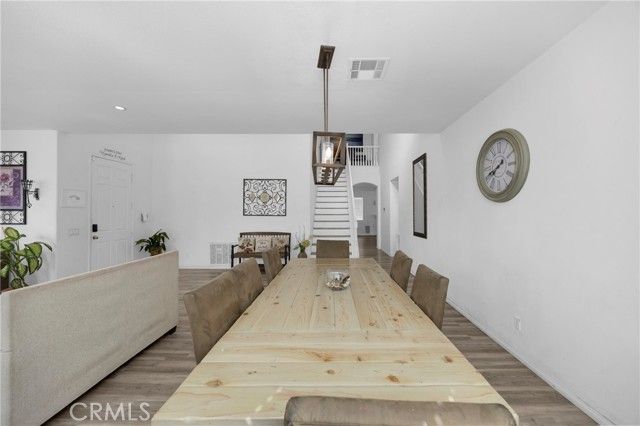 7292 Corona Valley, Eastvale, CA 92880