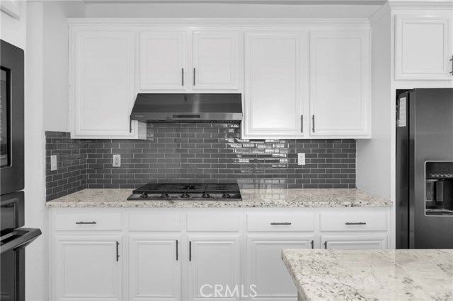 7292 Corona Valley, Eastvale, CA 92880