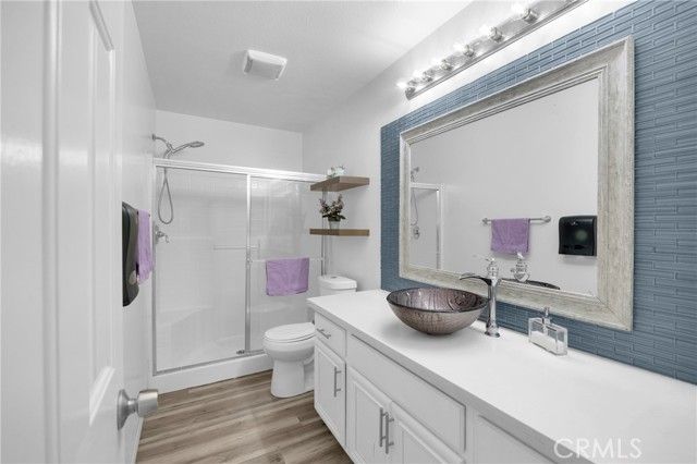 7292 Corona Valley, Eastvale, CA 92880