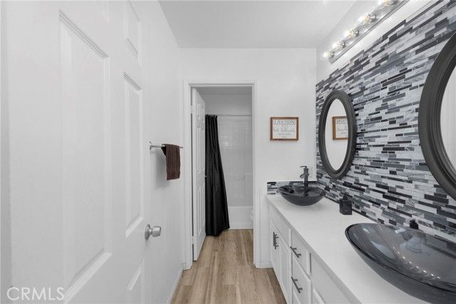 7292 Corona Valley, Eastvale, CA 92880