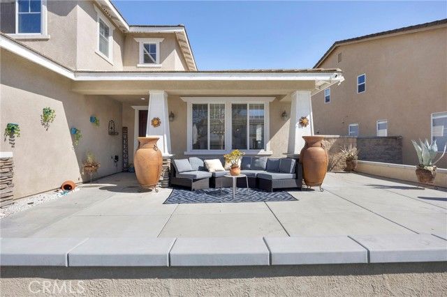 7292 Corona Valley, Eastvale, CA 92880