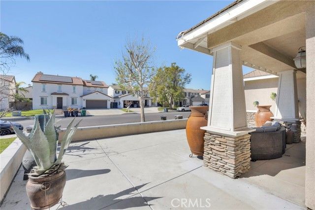 7292 Corona Valley, Eastvale, CA 92880