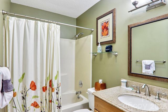 79 Chipmunk Lane, Maggie Valley, NC 28751