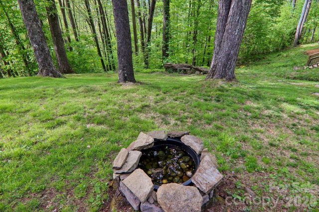 79 Chipmunk Lane, Maggie Valley, NC 28751