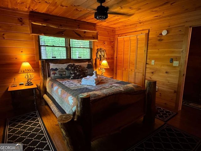 35 Big Buck Circle, Blue Ridge, GA 30513