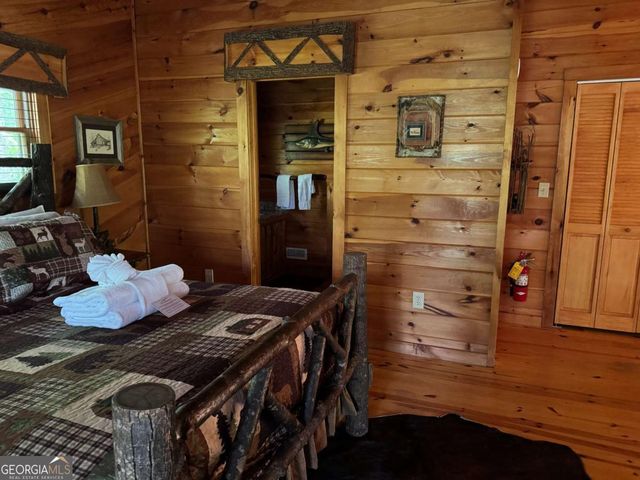 35 Big Buck Circle, Blue Ridge, GA 30513