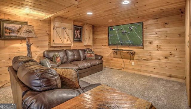 35 Big Buck Circle, Blue Ridge, GA 30513