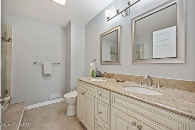62 Dover Court, Tinton Falls, NJ 07753