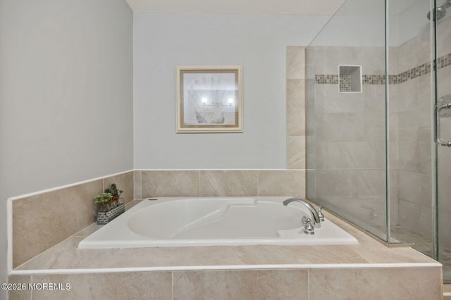 62 Dover Court, Tinton Falls, NJ 07753