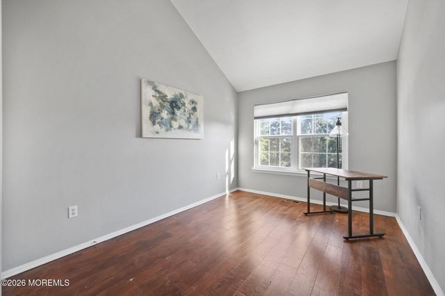 62 Dover Court, Tinton Falls, NJ 07753