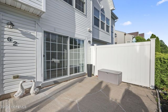 62 Dover Court, Tinton Falls, NJ 07753