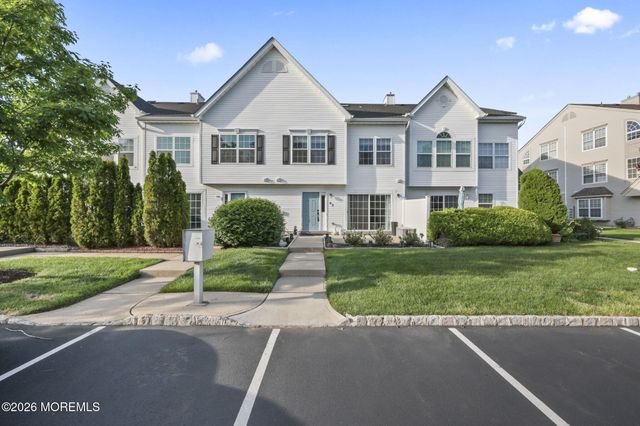 62 Dover Court, Tinton Falls, NJ 07753