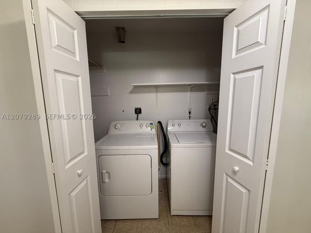 541 Mercury St 541, West Palm Beach, FL 33406