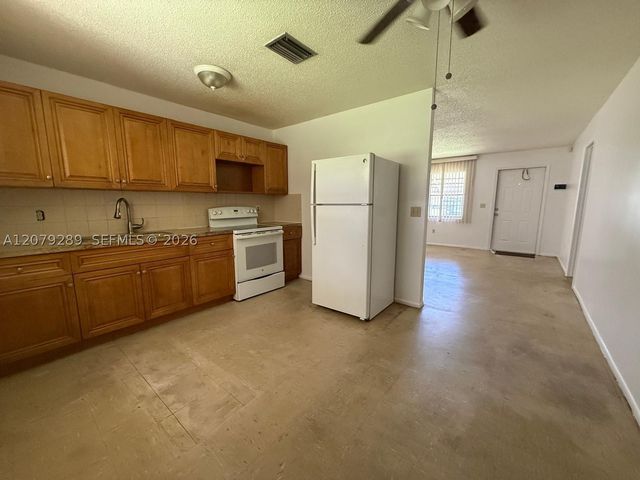 541 Mercury St 541, West Palm Beach, FL 33406