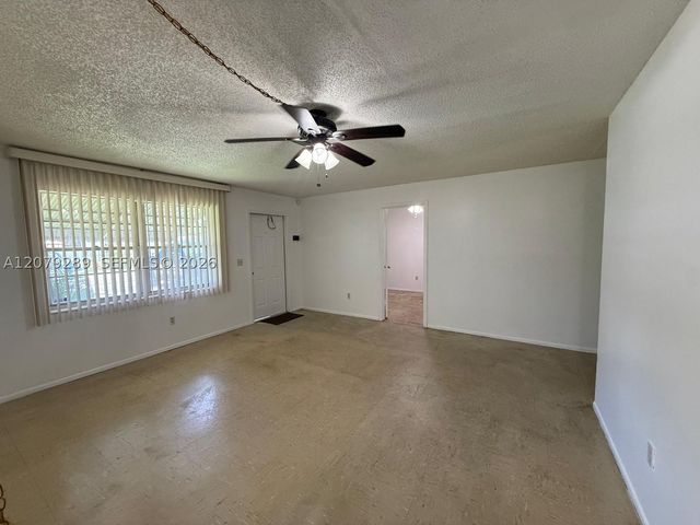 541 Mercury St 541, West Palm Beach, FL 33406