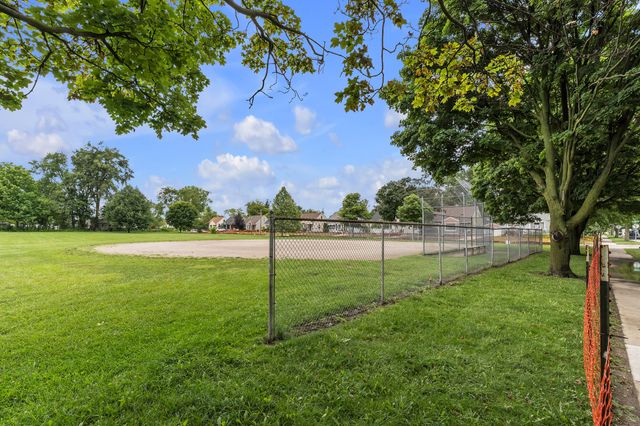 3627 Hunter Avenue, Royal Oak, MI 48073