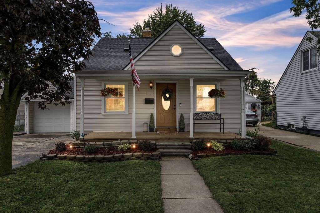 3627 Hunter Avenue, Royal Oak, MI 48073