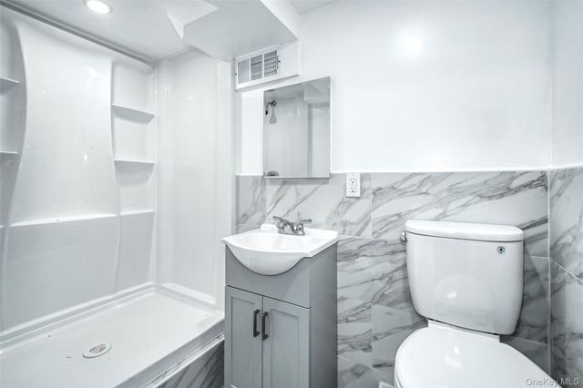 415 Pinebrook Boulevard, New Rochelle, NY 10804