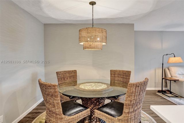 130 Cypress Club Dr 302, Pompano Beach, FL 33060