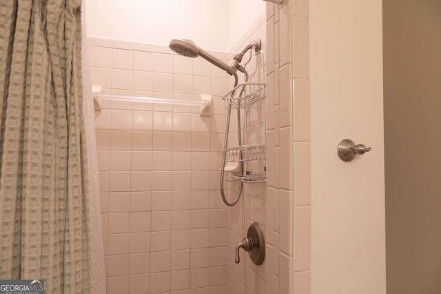 109 W 31st Street, Savannah, GA 31401