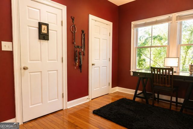 109 W 31st Street, Savannah, GA 31401