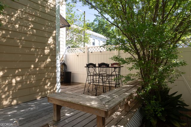 109 W 31st Street, Savannah, GA 31401