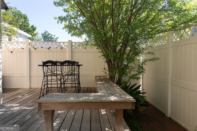 109 W 31st Street, Savannah, GA 31401