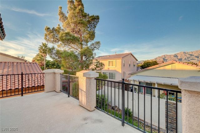 4328 Desert Home Avenue, North Las Vegas, NV 89085