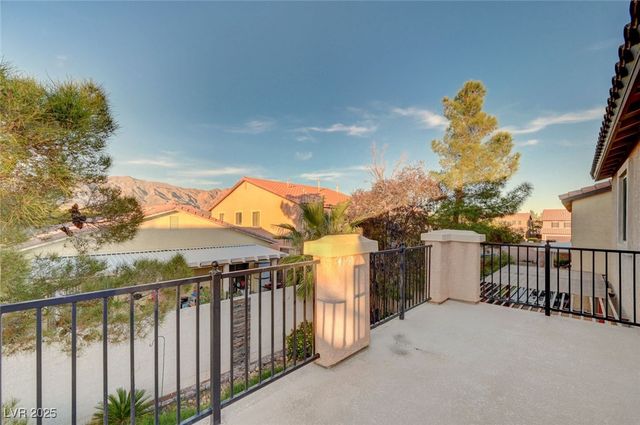 4328 Desert Home Avenue, North Las Vegas, NV 89085