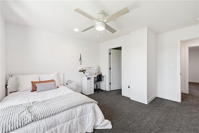 29706 E Easley Road, Lee's Summit, MO 64086