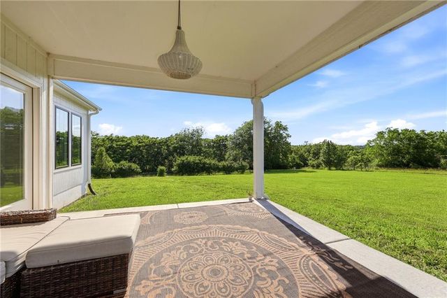 29706 E Easley Road, Lee's Summit, MO 64086