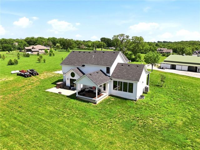 29706 E Easley Road, Lee's Summit, MO 64086