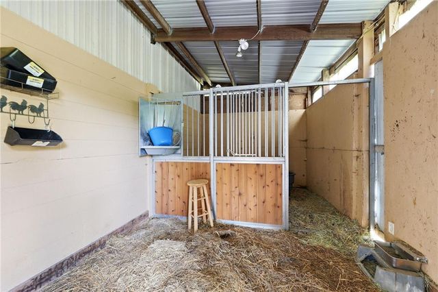 29706 E Easley Road, Lee's Summit, MO 64086