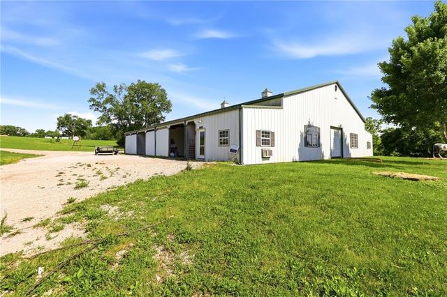 29706 E Easley Road, Lee's Summit, MO 64086