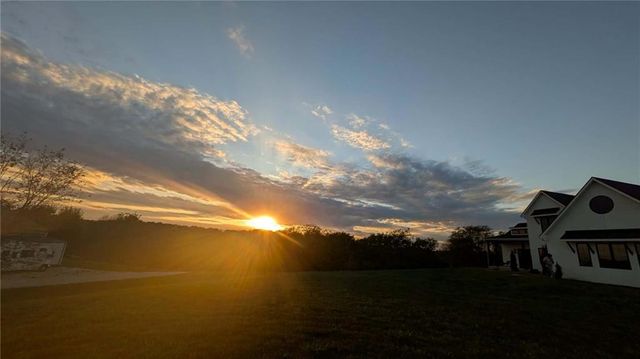 29706 E Easley Road, Lee's Summit, MO 64086