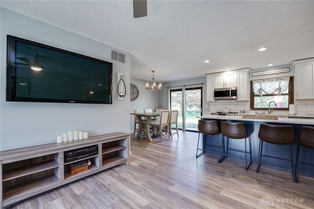 2336 Washington Mill Road, Xenia, OH 45385