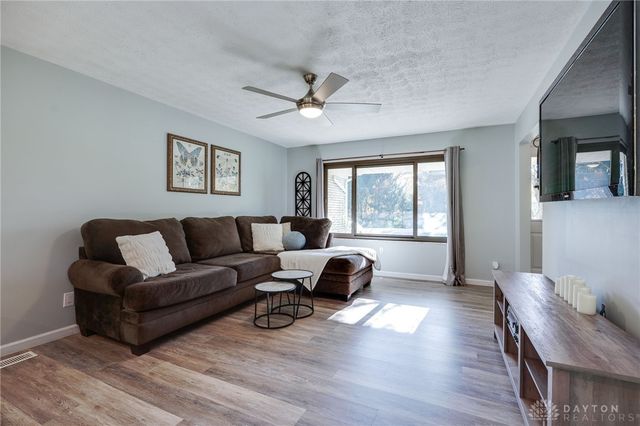 2336 Washington Mill Road, Xenia, OH 45385