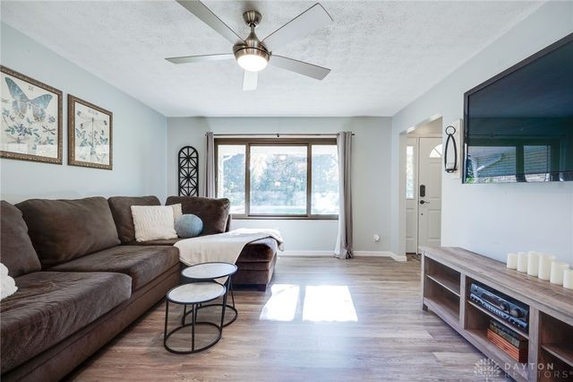 2336 Washington Mill Road, Xenia, OH 45385