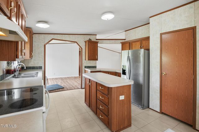 172 Astor Bowers Road, Greeneville, TN 37743