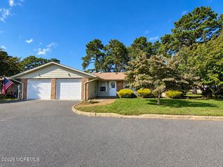24A Cambridge Circle, Manchester, NJ 08759