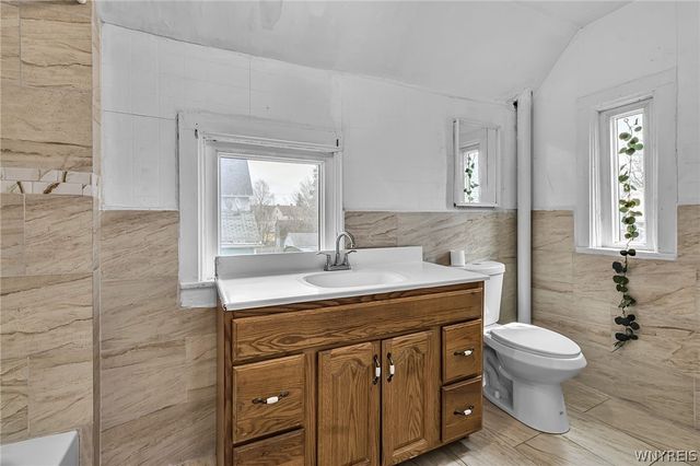 53 Sirret Street, Buffalo, NY 14220