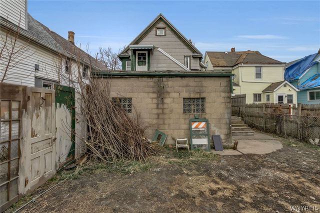 53 Sirret Street, Buffalo, NY 14220