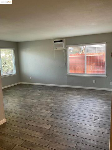 223 E. Trident Drive, Pittsburg, CA 94565