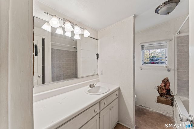 683 Berkshire Road, Southbury, CT 06488